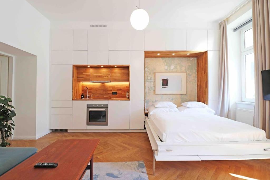 Smart Apt Mit Balkon Am Augarten Park Naehe Zentrum Wina Bagian luar foto